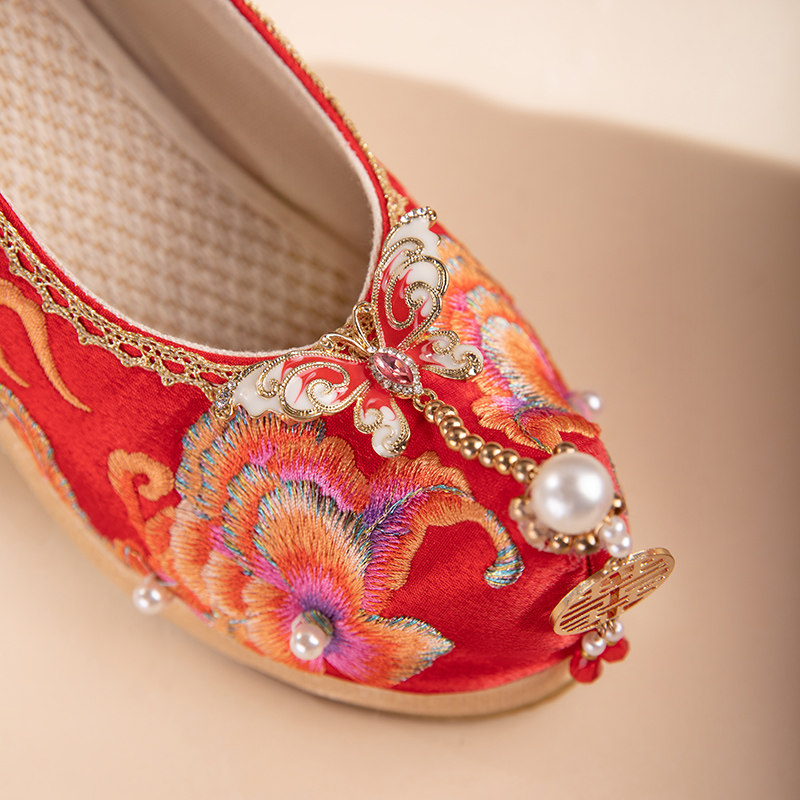 SANKENG GIRL WEDDING SHOES AUTUMN TANABATA GIFT PEARL TASSEL HEAVY INDUSTRY WEDGE HEEL XIUHE SHOES CHINESE COCKED BRIDAL SHOES