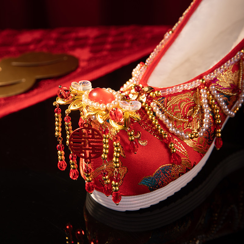 SANKENG GIRL WEDDING SHOES WINTER ORIGINAL NICHE LIGHT LUXURY HANDMADE VELVET WOVEN GOLD BRIDE WEDDING TASSEL HANFU EMBROIDERED SHOES