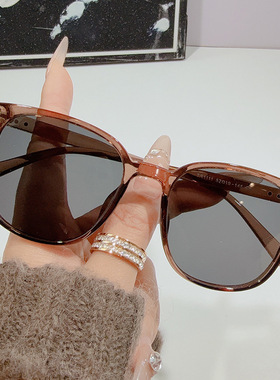 韩系百搭大框偏光墨镜女款高级感开车专用防紫外线海边防晒太阳镜