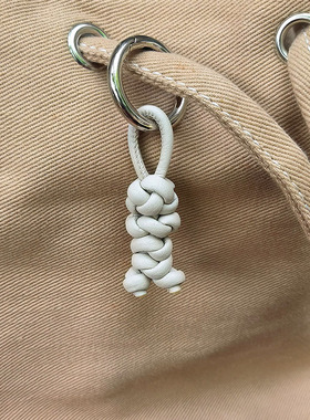 人偶钥匙扣包包挂饰拉链头吊坠挂件小众精致