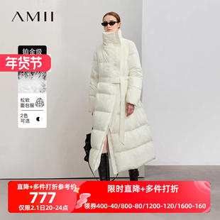 Amii2025冬新款通勤翻领磁扣配腰带羽绒服女面包服宽松长款上衣