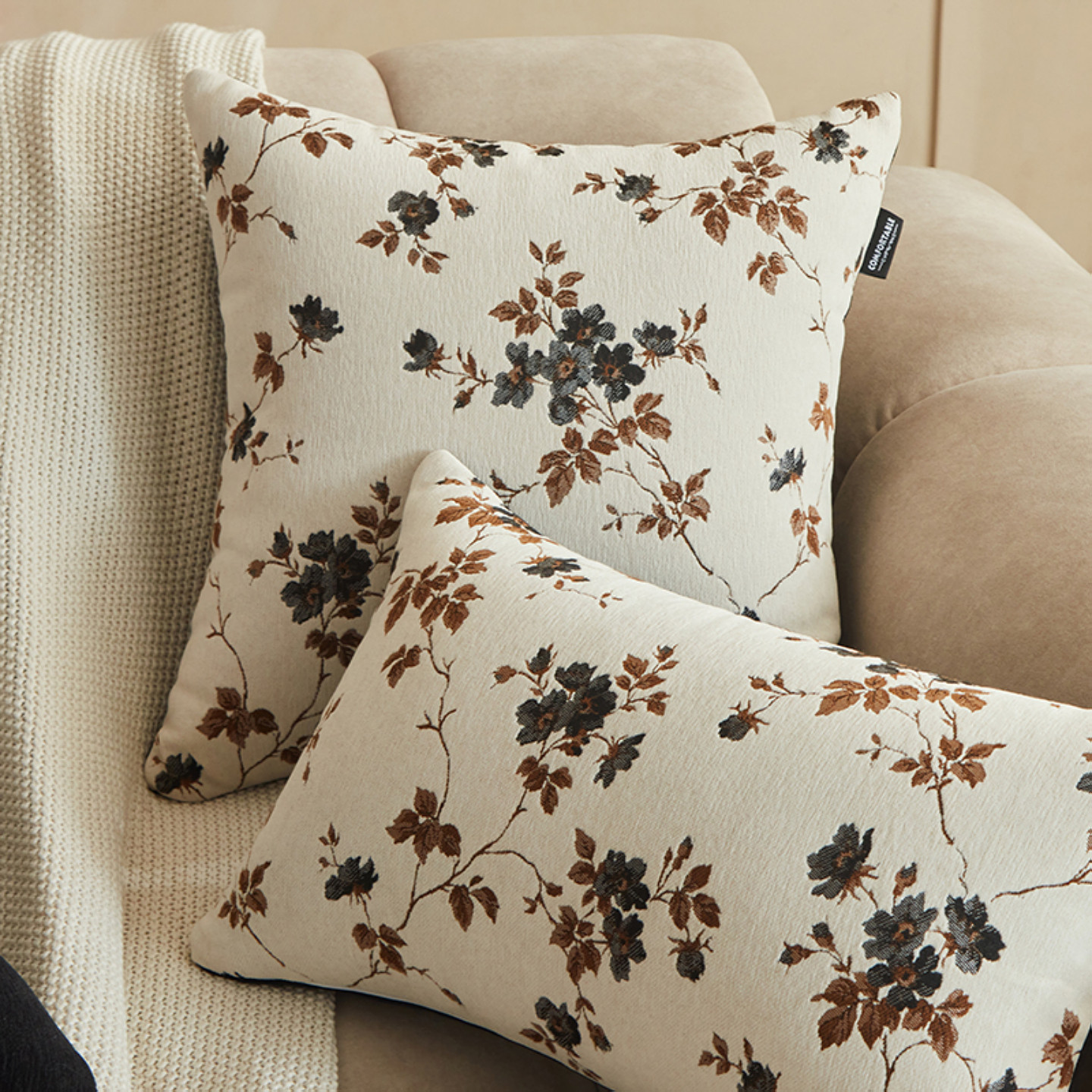 现代新中式高级感客厅沙发抱枕长条枕飘窗腰枕靠枕美拉德床头靠垫