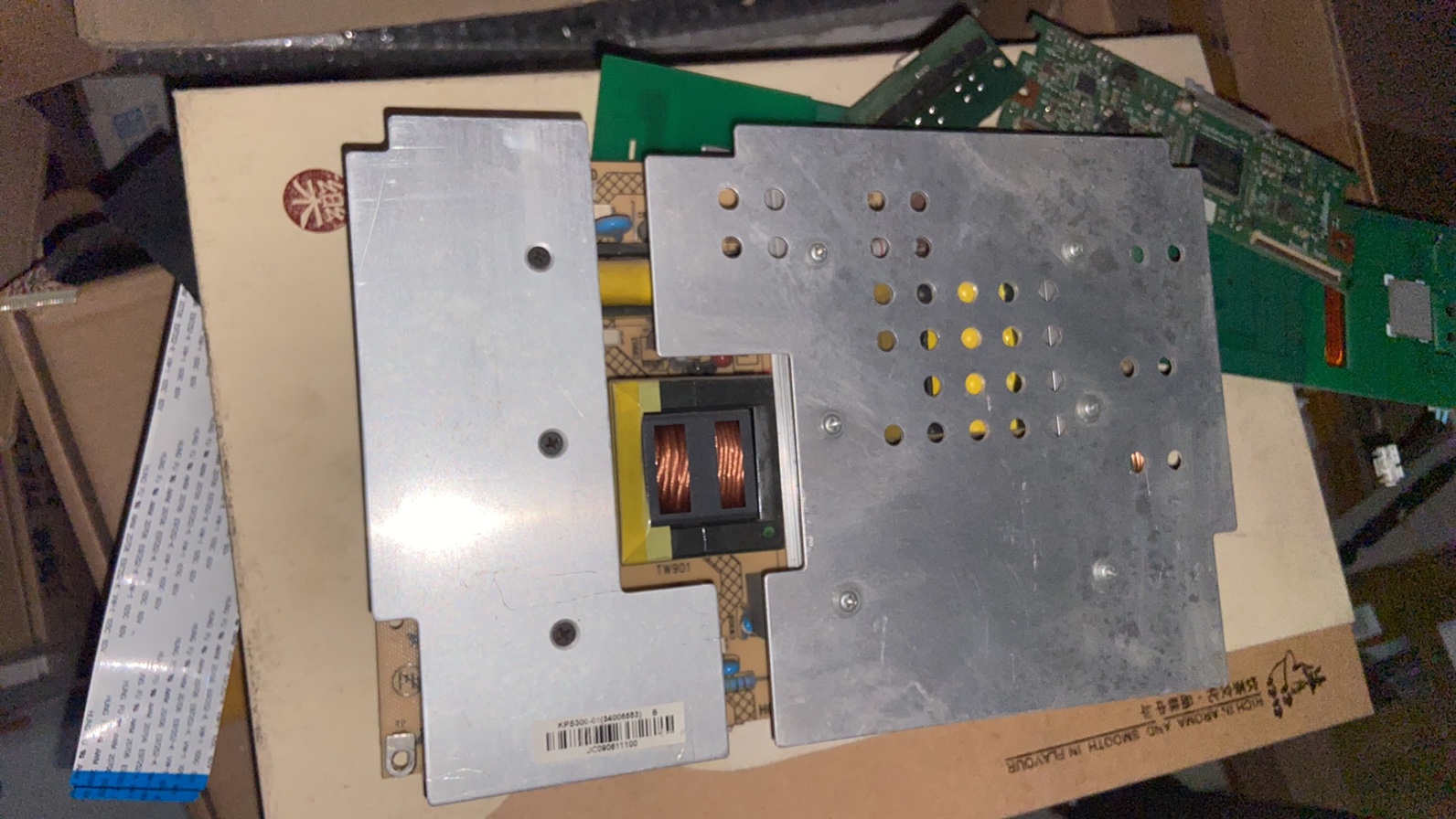 康佳 LC42DS60C 电源板35013555 KPS300-01