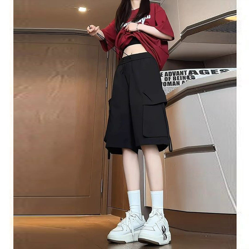黑色大口袋美式工装短裤女夏2025新款休闲宽松直筒运动五分裤中裤