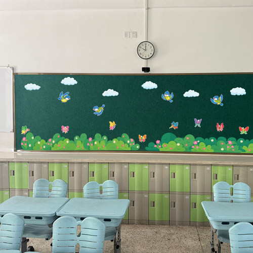 花草地蝴蝶黑板报学校教室墙贴