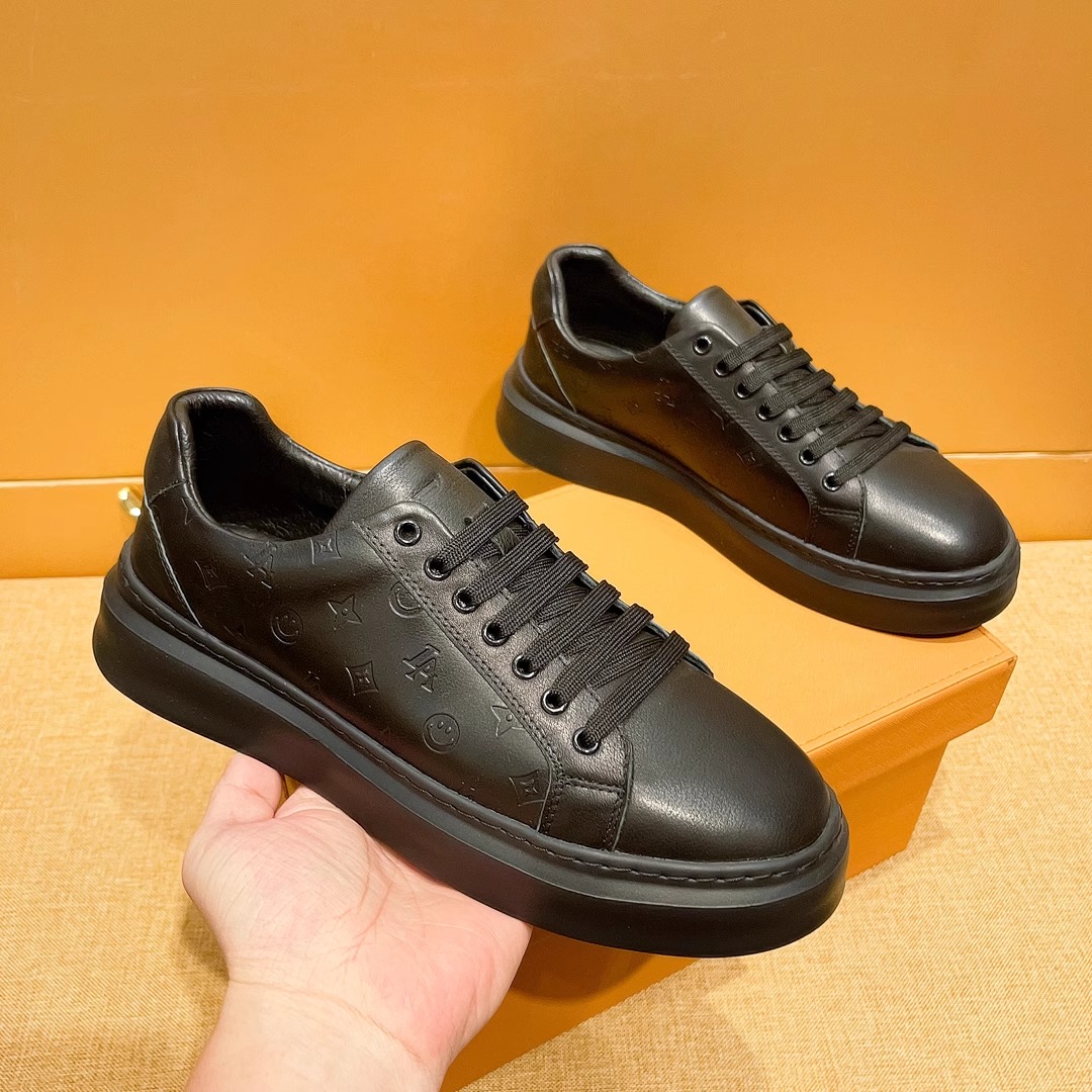 2025夏季新款潮男通勤板鞋