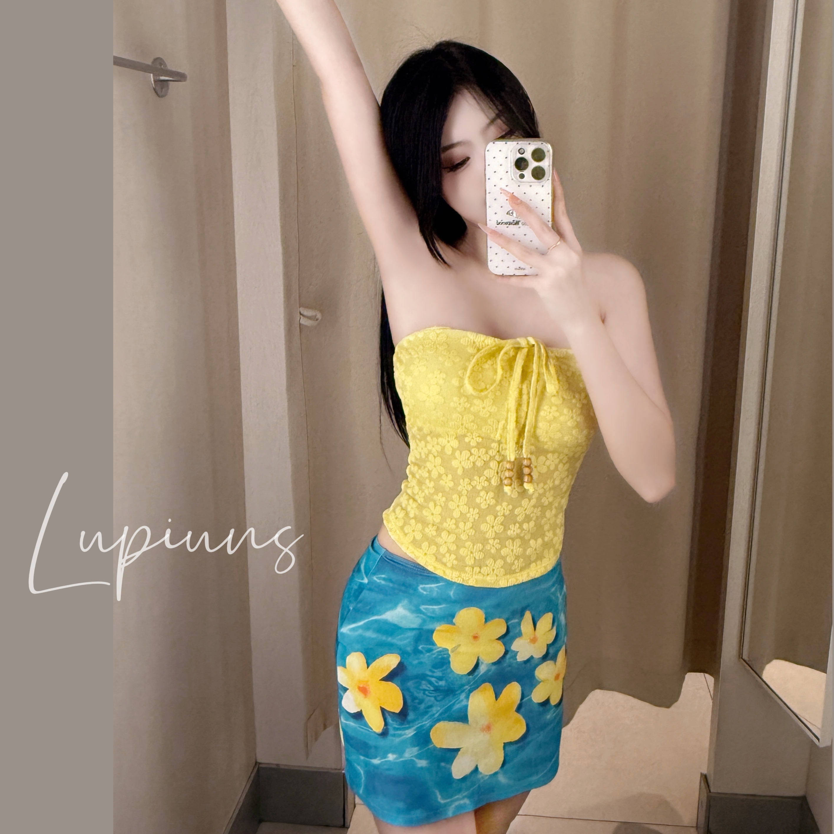 泳衣女分体夏度假风挂脖立体花朵纹路辣妹抽绳抹胸遮肚显瘦游泳衣