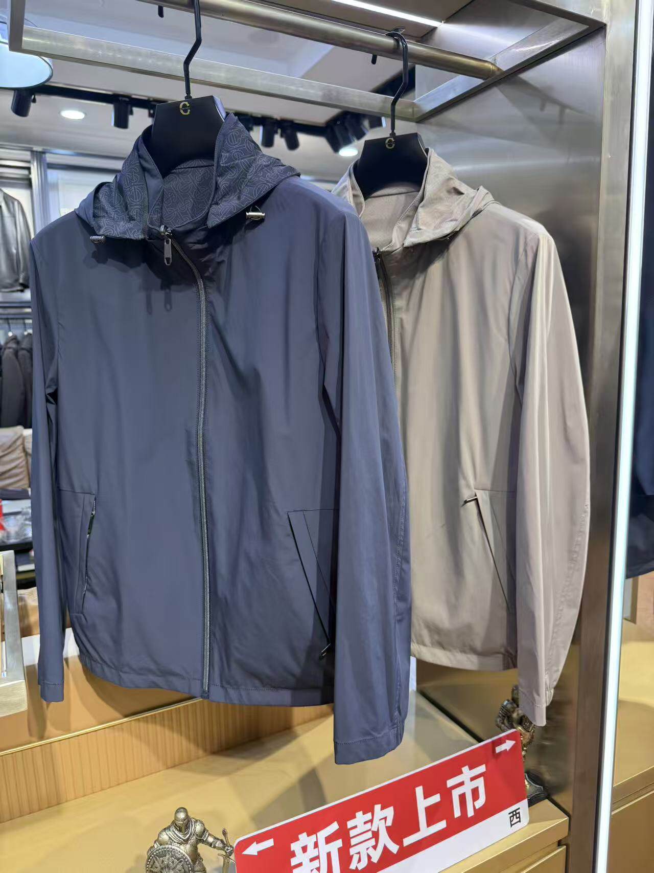 秀而高端2026早春新款男士新休闲商务连帽两面穿显瘦时尚百搭外套