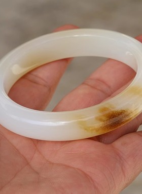 【小胡子玉器】和田玉 且末 糖白羊脂玉 55.7mm手镯