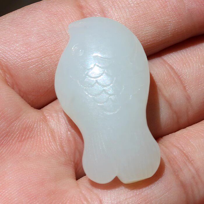 【小胡子玉器】和田玉 籽料 秋梨黄皮 白玉 小鱼