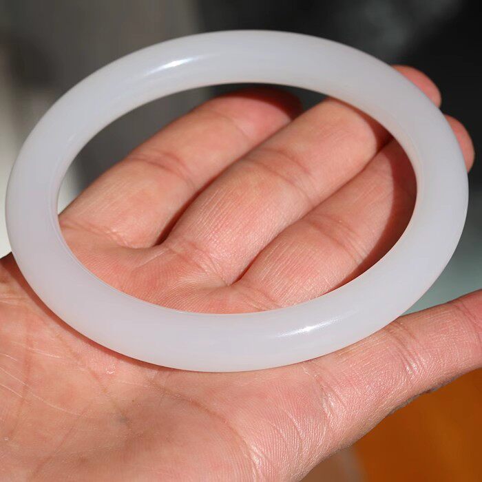 【小胡子玉器】和田玉 籽料 羊脂玉 64mm圆条手镯