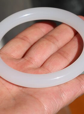 【小胡子玉器】和田玉 籽料 羊脂玉 64mm圆条手镯