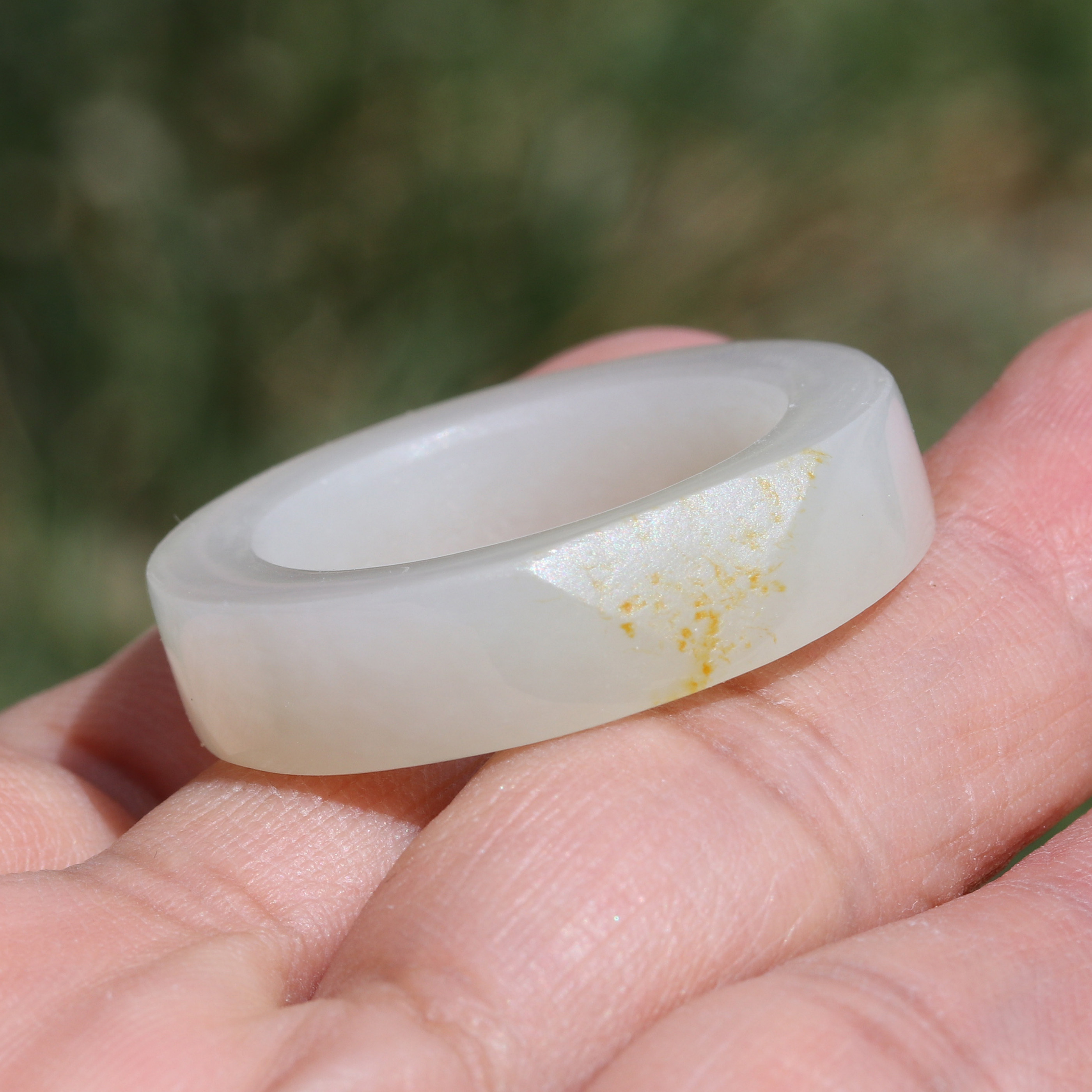 【小胡子玉器】和田玉 籽料 洒金皮 白玉 22mm指环