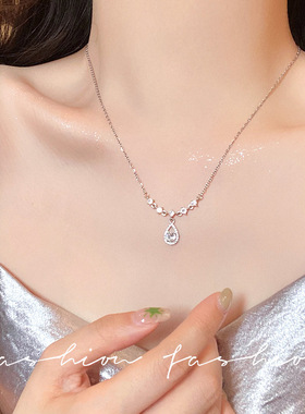 韩系新款水滴闪锆项链配饰女小众感气质锁骨链颈链choker