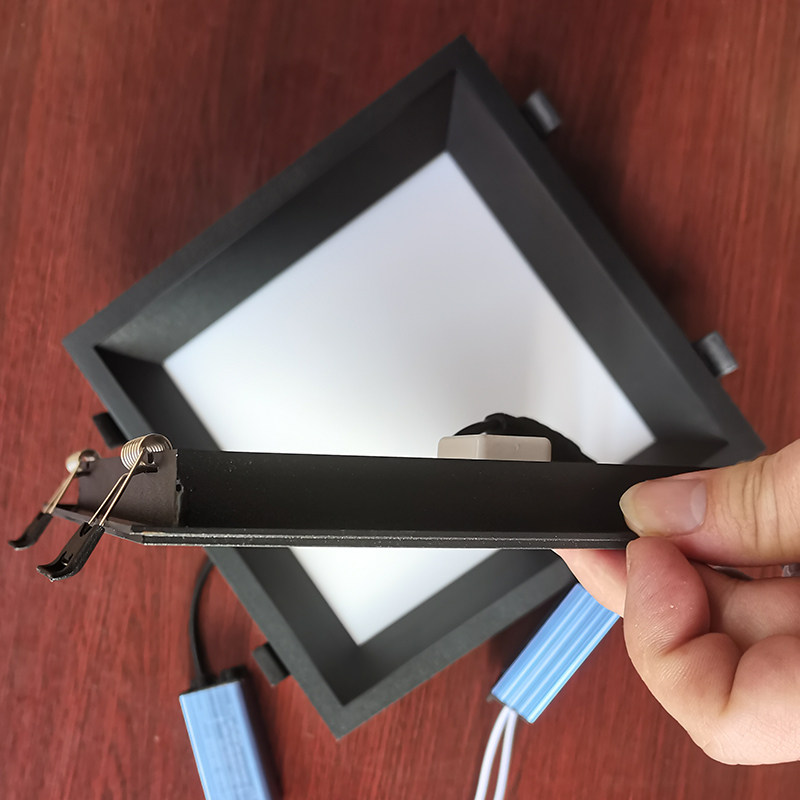 黑色暗装 吊顶天花大板led灯 铝质 卡扣弹簧正方形嵌入式吸顶灯具,家装灯饰光源,厨卫/阳台/玄关/过道吸顶灯,淘宝优惠券,粉丝福利购,淘宝优惠卷