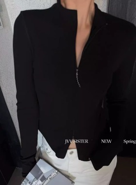 JVV SISTER春季运动风修身显瘦高弹力正肩立领T恤衫女打底衫上衣