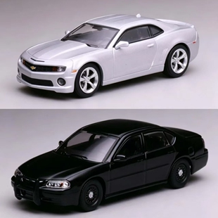 596 Model 1;64 雪佛兰科迈罗  英帕拉 合金汽车模型收藏