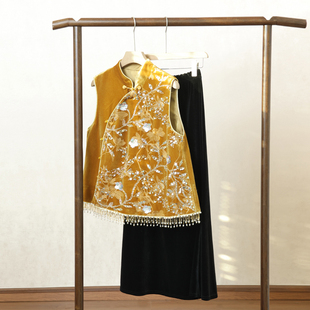 高级感亮片刺绣百搭上衣 新款 黄色新中式 国风马甲外套女2025年冬季