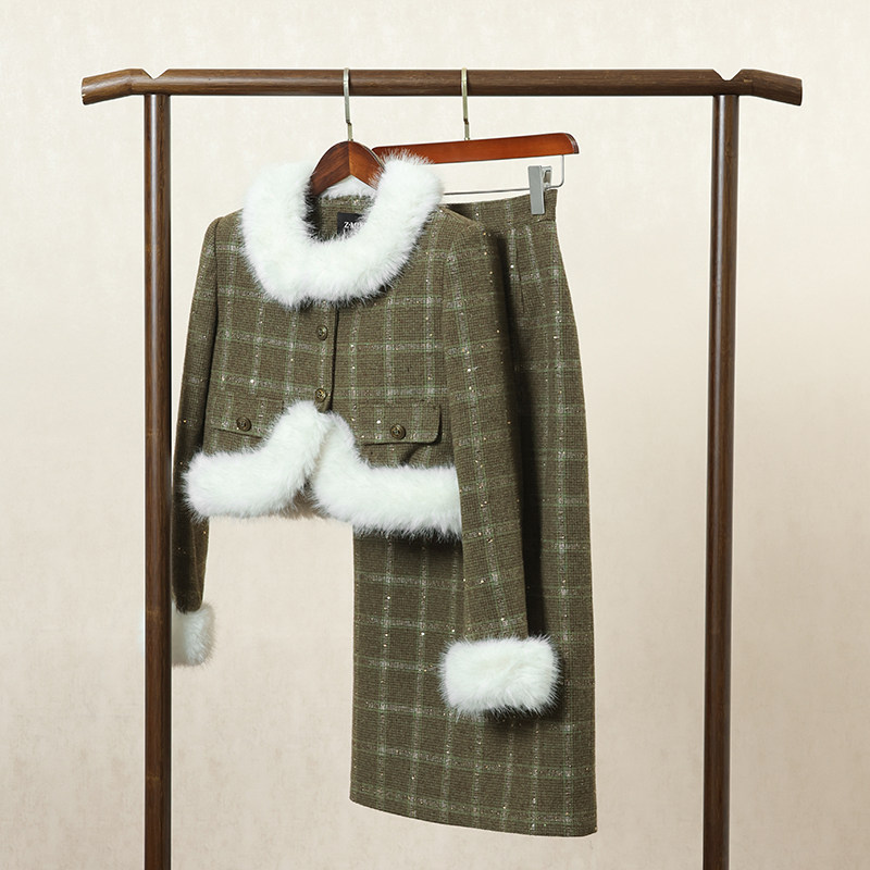 绿色复古小香风套装女2025年秋冬新款毛毛拼接外套显瘦裙子两件套,女装/女士精品,时尚套装,淘宝优惠券,粉丝福利购,淘宝优惠卷