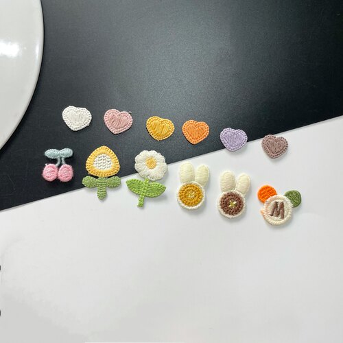 韩版无光线花朵爱心可爱刺绣贴布DIY手工饰品发饰配件BJD娃衣辅料