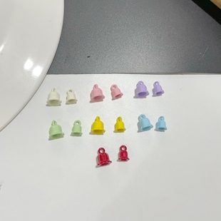 DIY饰品配件 合金烤漆迷你铃兰花挂件 手机耳环车挂装饰材料