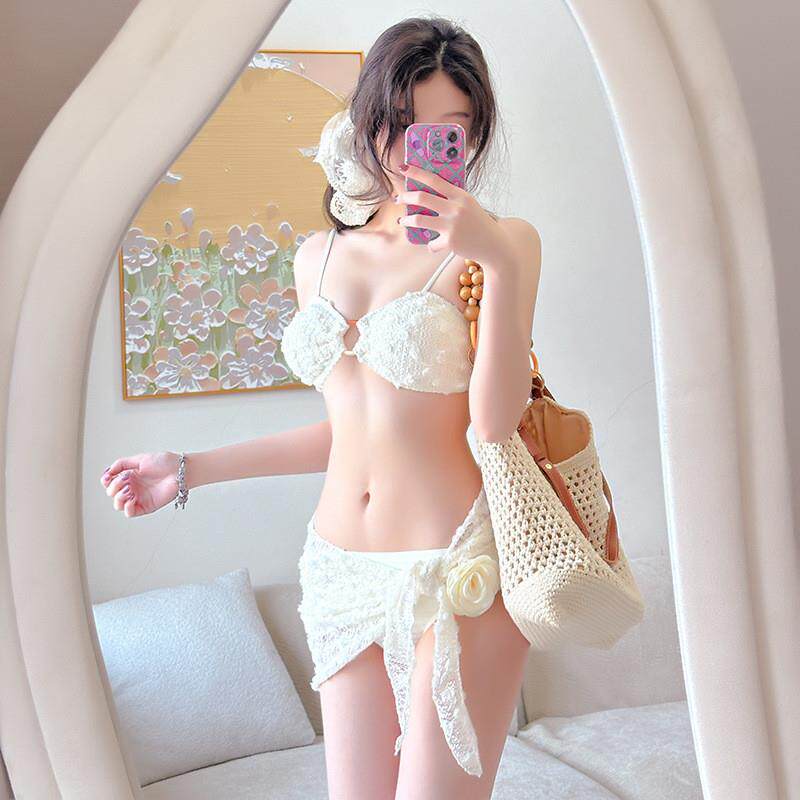 高级感甜美少女比基尼女蕾丝性感小胸抹胸裙款游泳衣女士温泉