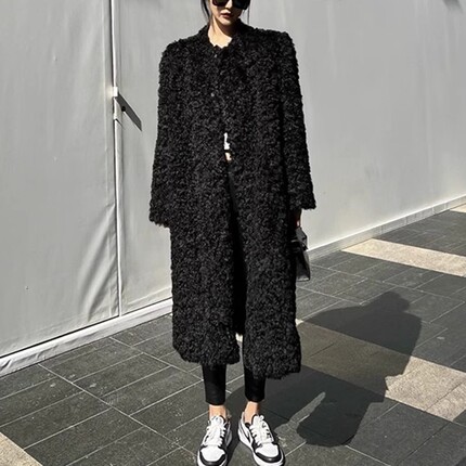 黑色羊羔毛外套长款过膝气质女神范2024秋冬新款百搭宽松毛毛大衣