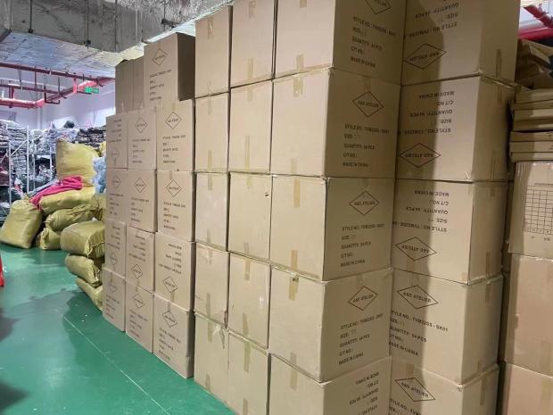 外贸男士出口尾货商场撤柜清仓白菜捡漏微瑕短袖T恤短裤背心长袖