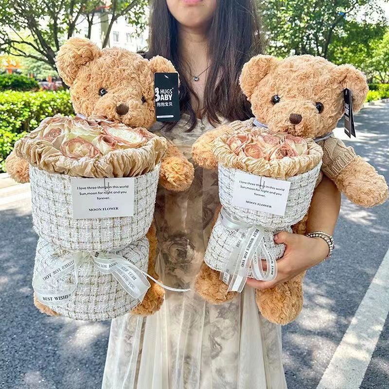 泰迪熊玩偶公仔小香风永生玫瑰花束情人节女友男生生日礼物毕业季