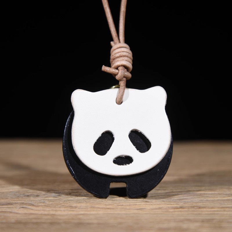 制道真皮熊猫挂件包挂件钥匙头层牛皮特价清仓