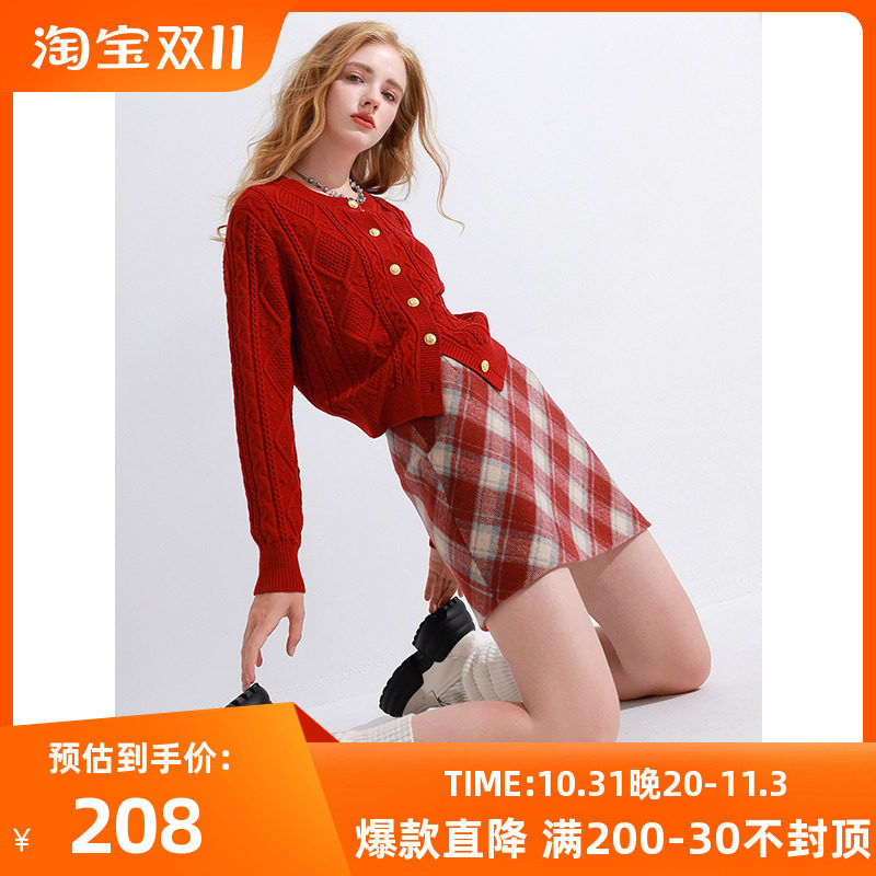 三彩独醒2023冬季新款红色肌理针织衫圆领毛衣开衫外套小个子女怎么看?