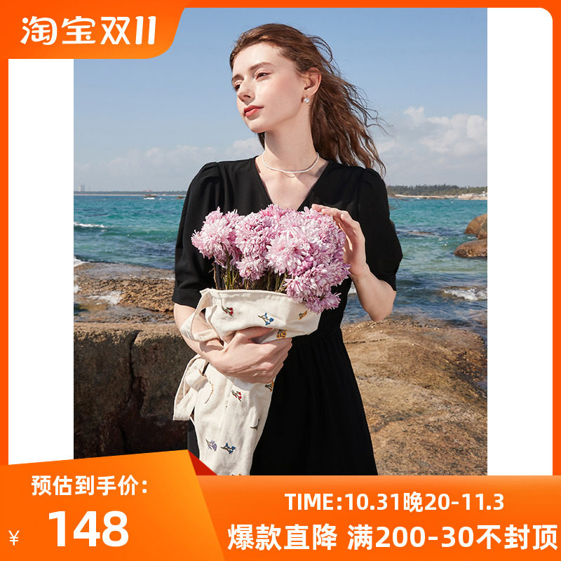 三彩2023夏季新款高腰气质小黑裙V领中长款纯色连衣裙显瘦女使用感如何?