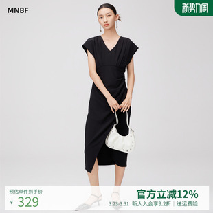 黑色短袖 曼诺比菲夏季 v领连衣裙女收腰长裙 商场同款