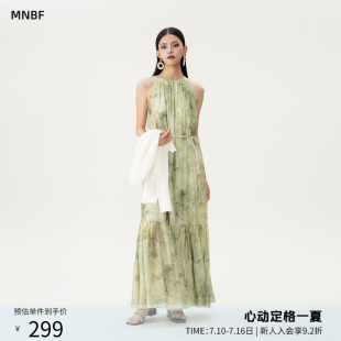 曼诺比菲商场同款春秋优雅气质挂脖式无袖碎花连衣裙