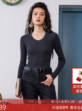 曼诺比菲商场同款2025冬季修身针织打底内搭套头毛衣女MGCM141011