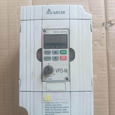 议价台达变频器VFD022M43B 2.2KW 380V 功能正