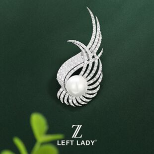 新款 精致百搭翅膀胸针胸花女别针配饰气质精美大衣 高端时尚