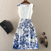 高端气质女装 小个子修身 无袖 2025春夏新款 青花瓷印花无袖 连衣裙子