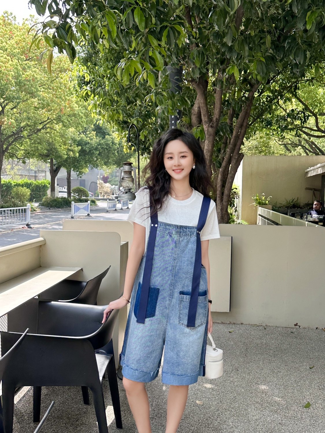 24新玫瑰共和国正品夏季复古时尚水洗做旧减龄显瘦牛仔背带短裤女