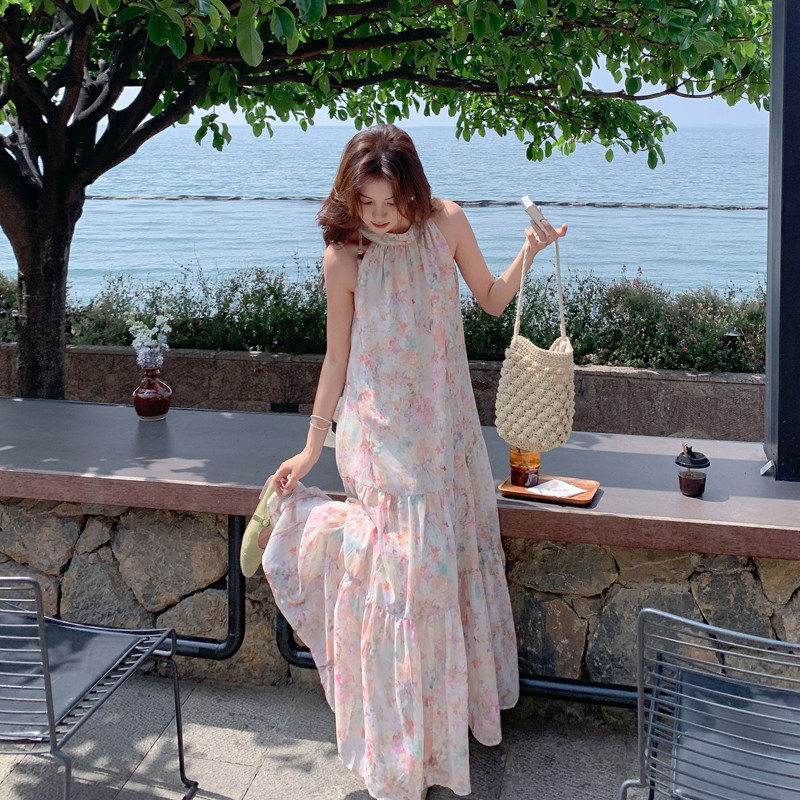 波西米亚风绝美海边度假A字裙夏季2026新款女绝美碎花挂脖连衣裙,女装连衣裙,帛香坊