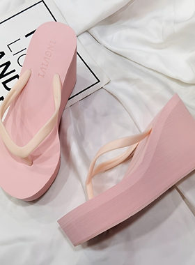 2026超高跟纯色夹脚沙滩女人字拖厚底坡跟粉色防滑细带海边凉拖鞋