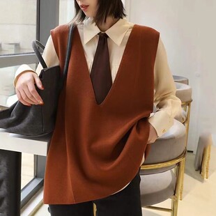 羊范秋冬百搭新款100纯羊毛马甲女深V领软糯针织无袖坎肩宽松背心