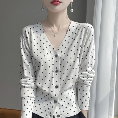 长袖常规高级感薄款单排扣羊范