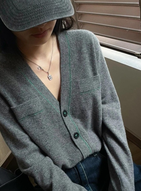羊范100%羊毛灰色V领线条撞色针织衫女设计感小众慵懒风简约毛衣