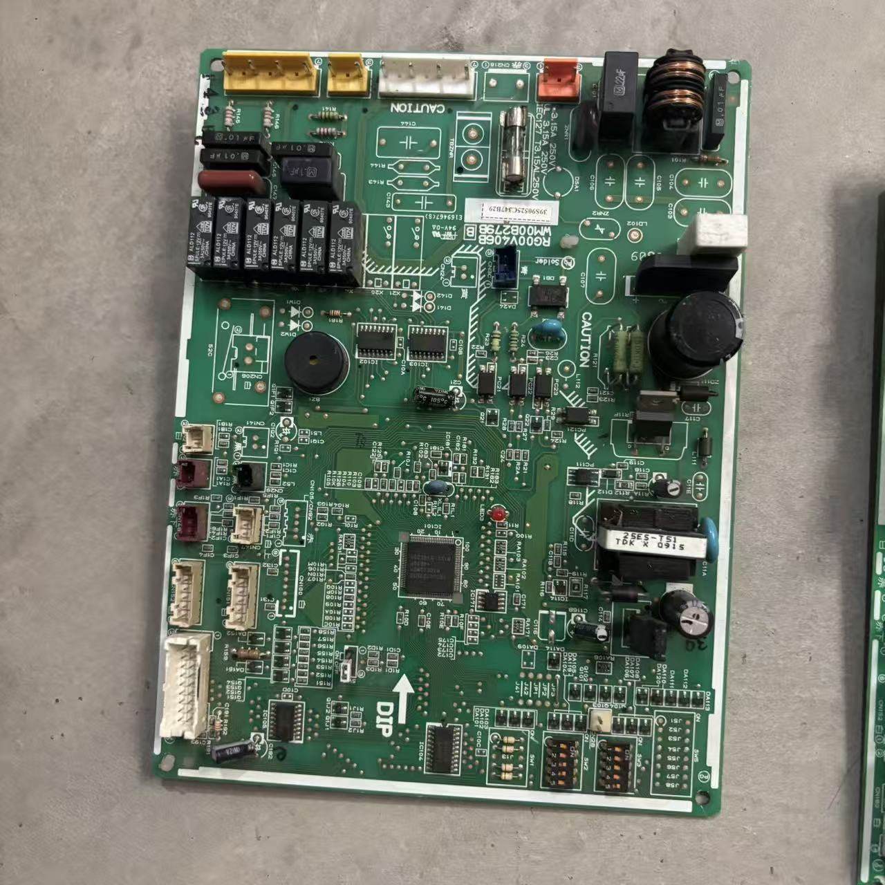 三菱电机空调配件内机主板