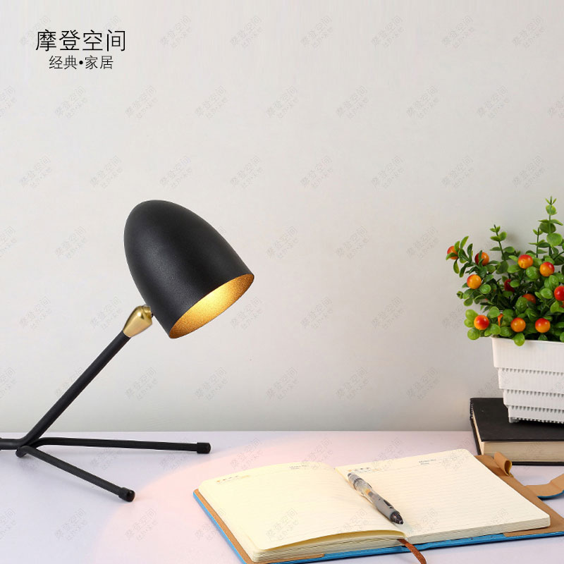 设计师办公室电脑桌欧洲经典 学习阅读护眼台灯 简约时尚台灯