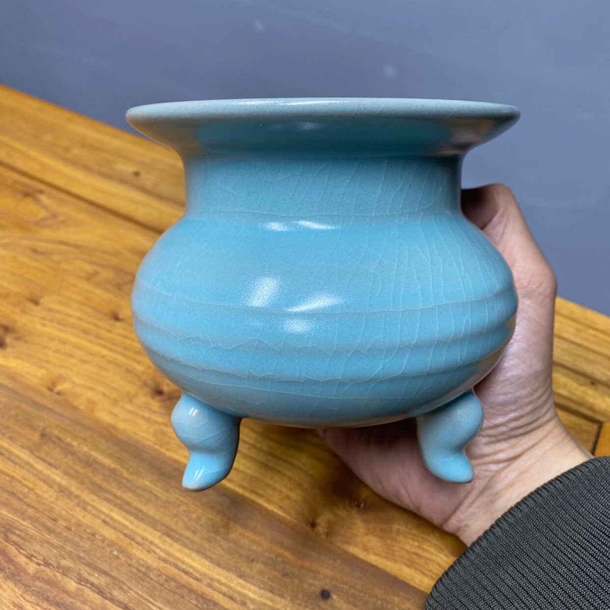 宋瓷汝窑仿古釉三足鬲式炉供香炉
