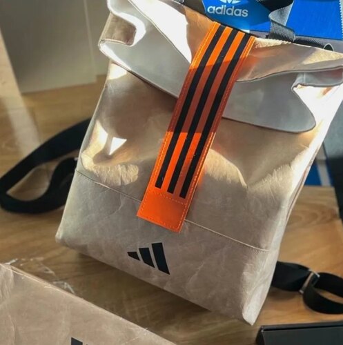 Adidas阿迪达斯双肩包金尊包运动背包书包 阿迪达斯书包
