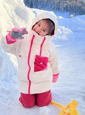 Adidas/阿迪达斯当季新款小童保暖连帽羽绒服 H40337