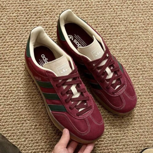 Adidas阿迪达斯三叶草男女同款GAZELLE低帮运动休闲鞋JH5403